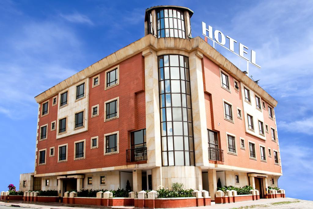 Lavid Hotel Kennedy Bogotá Exteriör bild